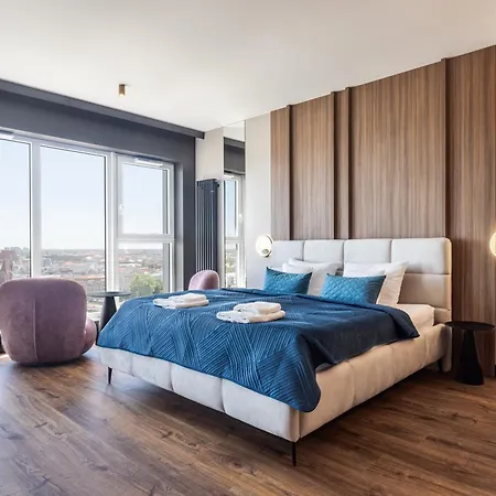 Quorum River Sauna&jacuzzi Or Sauna&terrace Centrum * Wroclaw