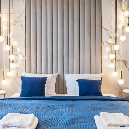 Quorum Rent - Sauna&jacuzzi Or Sauna&terrace Centrum Διαμέρισμα