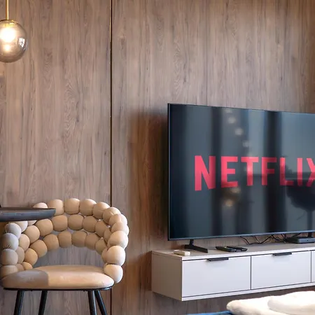 Quorum River Sauna&jacuzzi Or Sauna&terrace Centrum Apartman *